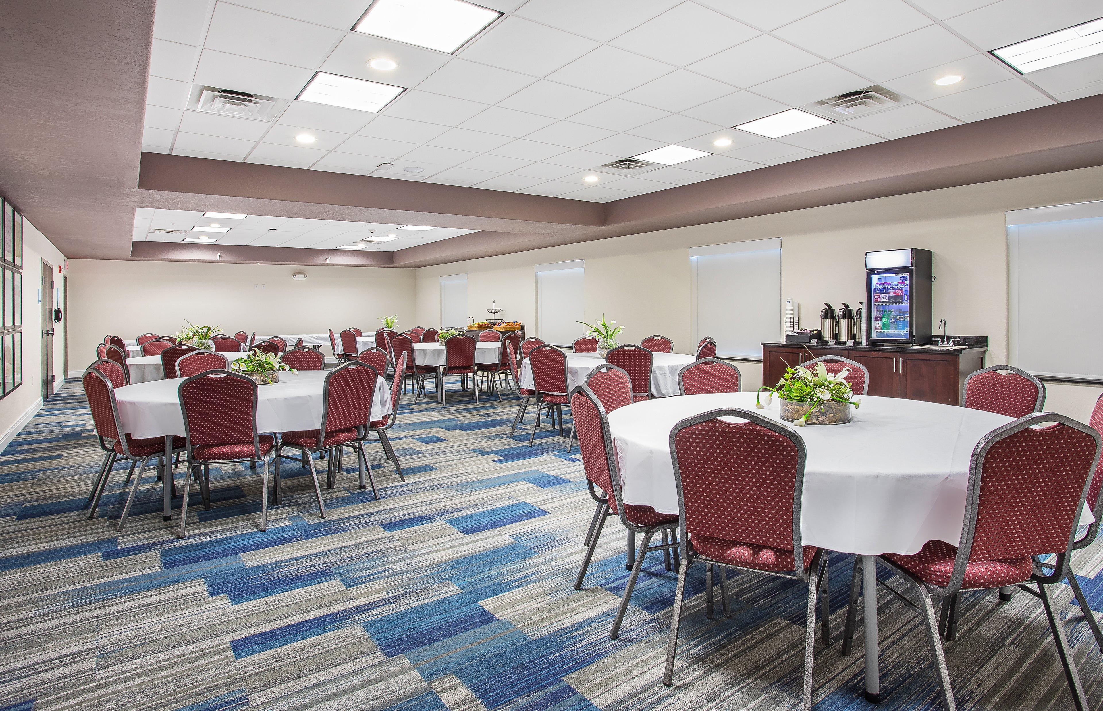Holiday Inn Express Hotel & Suites Glasgow By Ihg Esterno foto