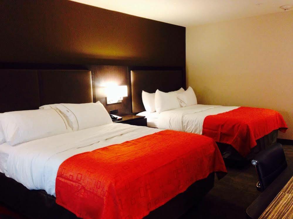 Holiday Inn Express Hotel & Suites Glasgow By Ihg Esterno foto