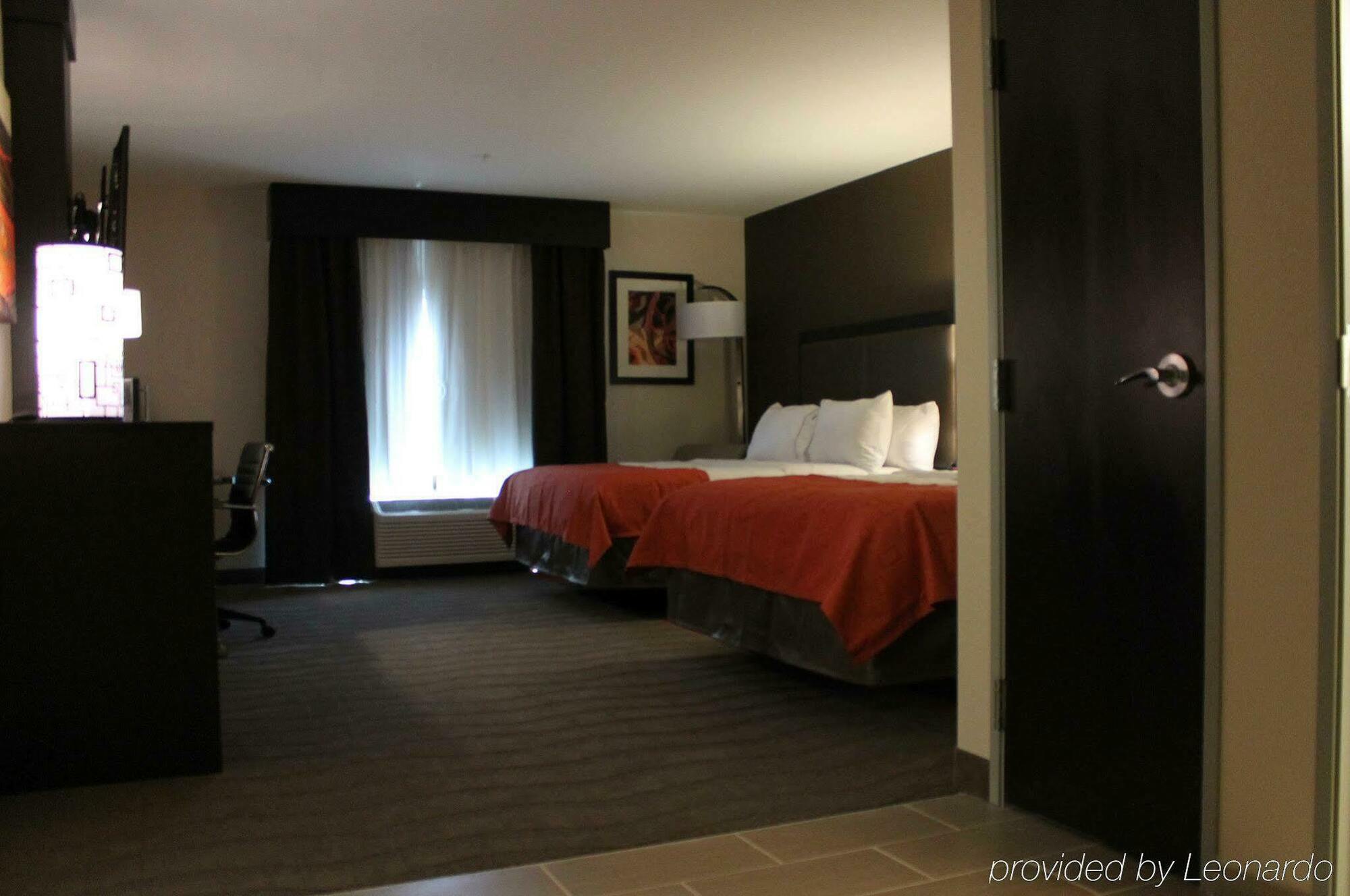 Holiday Inn Express Hotel & Suites Glasgow By Ihg Esterno foto